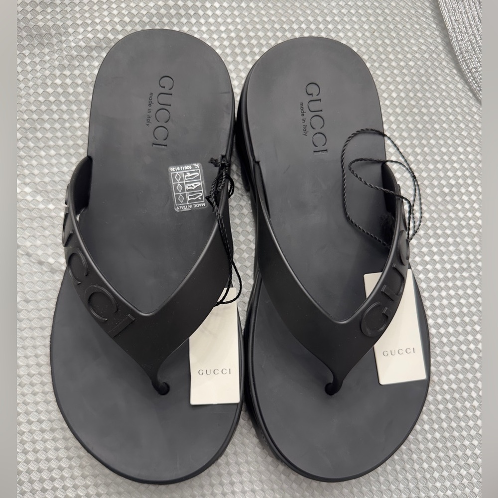 GUCCI platform thong sandals